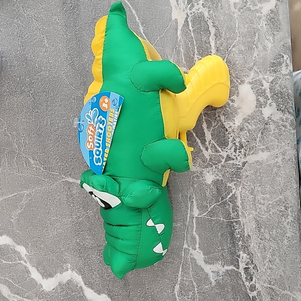 SOFT WATER SQUIRTER